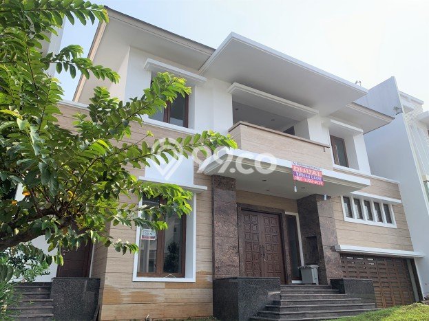 Rumah Luxury Modern Tanpa Renovasi di Gading Serpong Tangerang Rumah Luxury Modern Tanpa Renovasi di Gading Serpong Tangerang