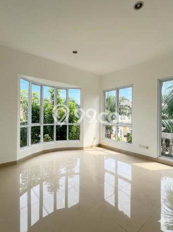 Rumah Sewa Tangerang LT 120m2 LB 129m2 Kawasan Gading Serpong Rumah Sewa Tangerang LT 120m2 LB 129m2 Kawasan Gading Serpong