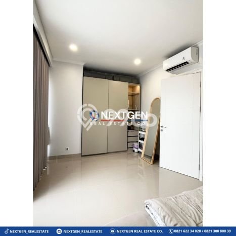 Jual Rumah Eksklusif 2 KT di Gading Serpong, Tangerang Jual Rumah Eksklusif 2 KT di Gading Serpong, Tangerang