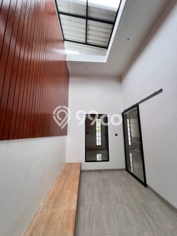 Rumah Luxury Modern Tanpa Renovasi di Cengkareng Barat Jakarta Barat Rumah Luxury Modern Tanpa Renovasi di Cengkareng Barat Jakarta Barat