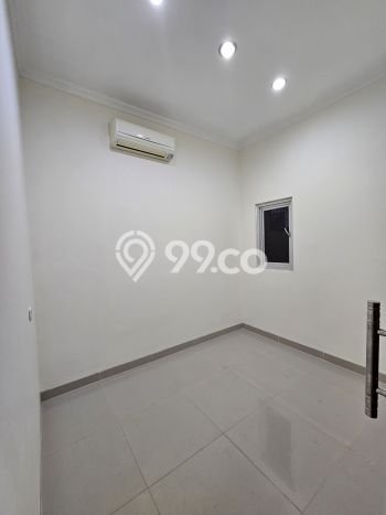 Jarang Ada! Rumah Kontrakan 4 Kamar Bagus Siap Huni Alam Sutera Jarang Ada! Rumah Kontrakan 4 Kamar Bagus Siap Huni Alam Sutera