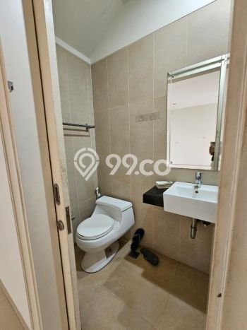 Jarang Ada! Rumah Kontrakan 3 Kamar Nyaman Siap Huni Gading Serpong Jarang Ada! Rumah Kontrakan 3 Kamar Nyaman Siap Huni Gading Serpong