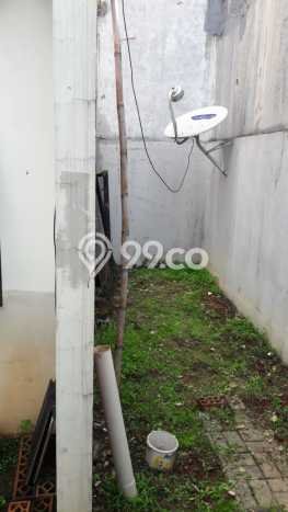 Rumah Modern Minimalis 4 Kamar Siap Huni di Karawaci Rumah Modern Minimalis 4 Kamar Siap Huni di Karawaci