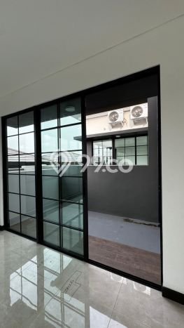 Sewa cepat hunian minimalis lokasi strategis 4 Kamar di BSD, Tangerang Selatan Sewa cepat hunian minimalis lokasi strategis 4 Kamar di BSD, Tangerang Selatan