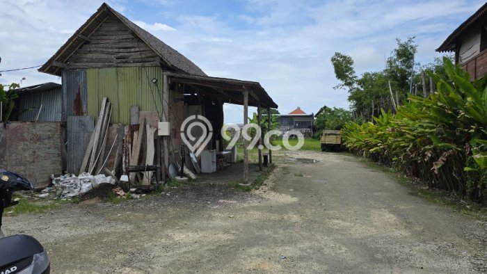 Tanah Dijual Area Strategis di Kerobokan Kelod Badung 2144m2 Tanah Dijual Area Strategis di Kerobokan Kelod Badung 2144m2