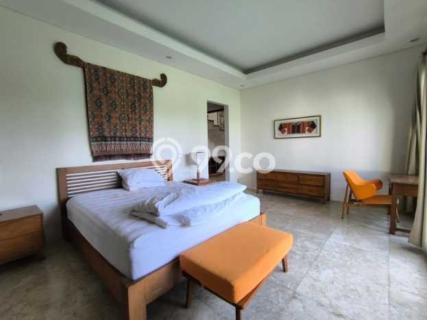 LOKASI STRATEGIS! Vila Kawasan , Area 750m2m², Lingkungan Strategis LOKASI STRATEGIS! Vila Kawasan , Area 750m2m², Lingkungan Strategis