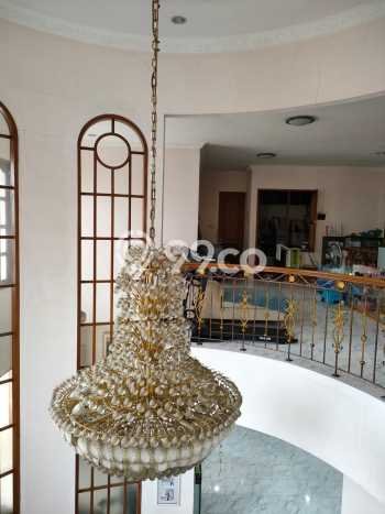 Rumah Mewah LB 450m2 Siap Huni Desain Elegan di BSD Golden Viena, Tangerang Rumah Mewah LB 450m2 Siap Huni Desain Elegan di BSD Golden Viena, Tangerang