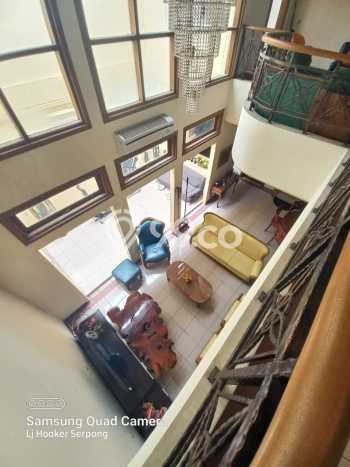 Rumah Elit Modern Siap Huni di BSD Puspita Loka Tangerang Rumah Elit Modern Siap Huni di BSD Puspita Loka Tangerang