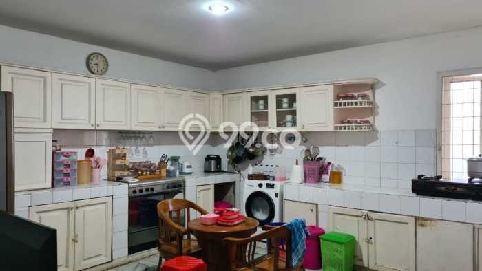 Dijual Rumah Mewah Elegan Dengan View Eksklusif di Lebak Bulus, Jakarta Selatan Dijual Rumah Mewah Elegan Dengan View Eksklusif di Lebak Bulus, Jakarta Selatan