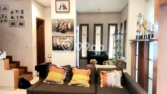 Rumah Elit Modern Siap Huni di BSD Delatinos Tangerang Rumah Elit Modern Siap Huni di BSD Delatinos Tangerang
