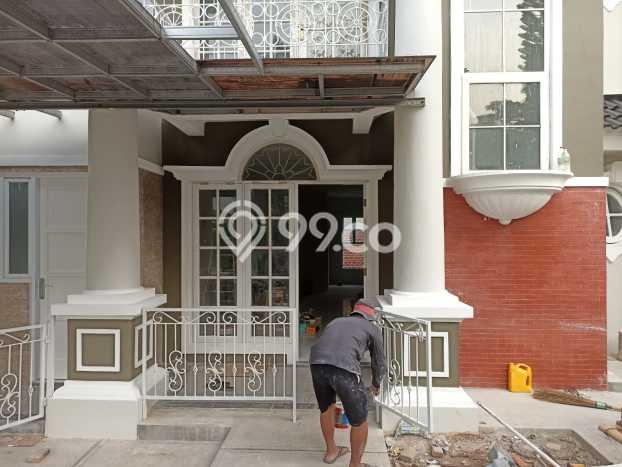 Rumah Mewah LB 180m2 Siap Huni Desain Elegan di BSD Taman Crysant, Tangerang Rumah Mewah LB 180m2 Siap Huni Desain Elegan di BSD Taman Crysant, Tangerang