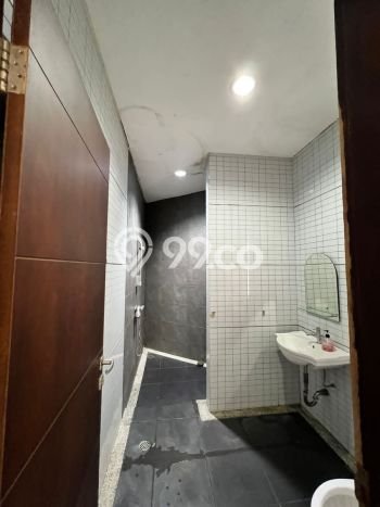 Rumah Luxury Modern Tanpa Renovasi di BSD Kencana Loka Tangerang Rumah Luxury Modern Tanpa Renovasi di BSD Kencana Loka Tangerang