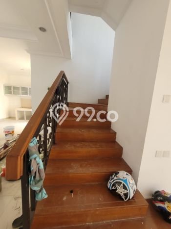 Rumah Luxury Modern Tanpa Renovasi di BSD Green Wich Tangerang Rumah Luxury Modern Tanpa Renovasi di BSD Green Wich Tangerang