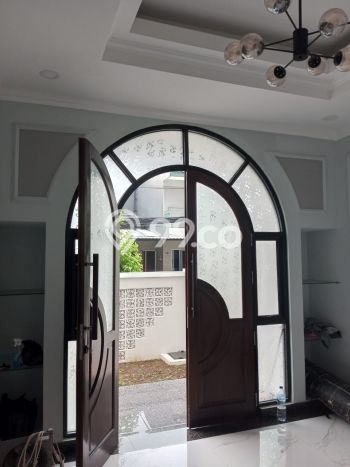 Rumah Luxury Modern Siap Huni di BSD Nusaloka Tangerang Rumah Luxury Modern Siap Huni di BSD Nusaloka Tangerang