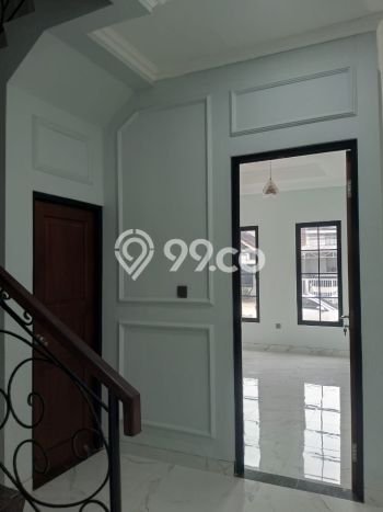 Rumah Luxury Modern Siap Huni di BSD Nusaloka Tangerang Rumah Luxury Modern Siap Huni di BSD Nusaloka Tangerang