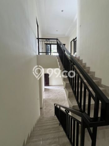 Jual Rumah Mewah Elegan Dengan View Eksklusif di BSD The Icon, Tangerang Jual Rumah Mewah Elegan Dengan View Eksklusif di BSD The Icon, Tangerang