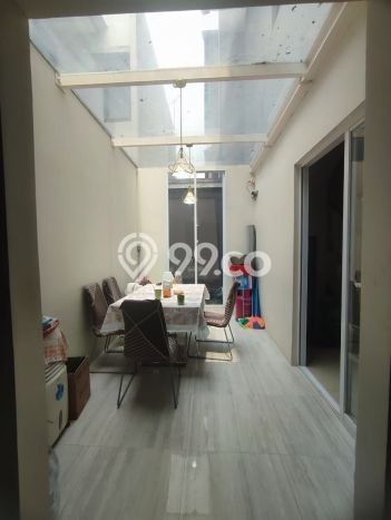 Jual Rumah Eksklusif 3 KT di BSD, Tangerang Jual Rumah Eksklusif 3 KT di BSD, Tangerang