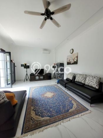 Jual Rumah Mewah Elegan Dengan View Cantik di BSD Giri Loka, Tangerang Jual Rumah Mewah Elegan Dengan View Cantik di BSD Giri Loka, Tangerang