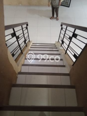 Rumah Mewah LB 150m2 Siap Huni Desain Elegan di BSD Foresta, Tangerang Rumah Mewah LB 150m2 Siap Huni Desain Elegan di BSD Foresta, Tangerang
