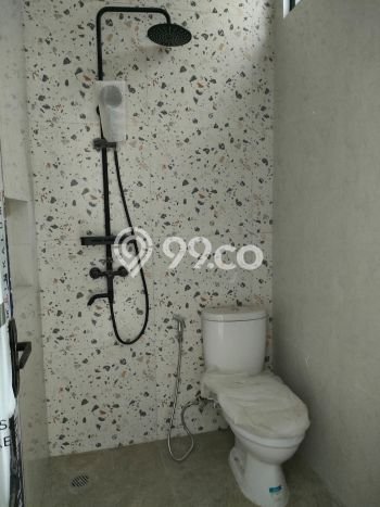 Rumah Elit Modern Siap Huni di BSD Griya Loka Tangerang Rumah Elit Modern Siap Huni di BSD Griya Loka Tangerang