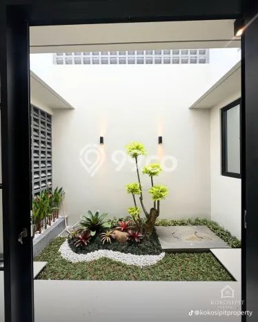 Dijual Rumah Mewah Megah Dengan View Cantik di BSD Taman Crysant, Tangerang Dijual Rumah Mewah Megah Dengan View Cantik di BSD Taman Crysant, Tangerang