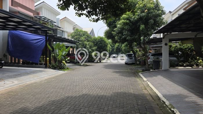 Ready to Use! Luxury House LT 234m2 Desain Modern di BSD Foresta Ready to Use! Luxury House LT 234m2 Desain Modern di BSD Foresta