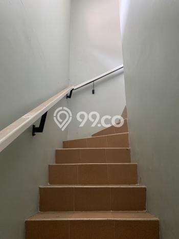 Rumah Modern 3 KT di BSD Griya Loka Tangerang Semi Furnished Rumah Modern 3 KT di BSD Griya Loka Tangerang Semi Furnished