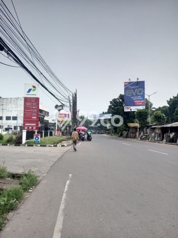Lokasi Strategis! Dijual Gudang Bisnis di Ciputat, Tangerang Selatan Kondisi Bagus Lokasi Strategis! Dijual Gudang Bisnis di Ciputat, Tangerang Selatan Kondisi Bagus