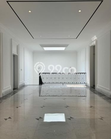 Siap Huni Rumah Mewah 5 Kamar di Menteng Dekat ke Mana Pun Siap Huni Rumah Mewah 5 Kamar di Menteng Dekat ke Mana Pun
