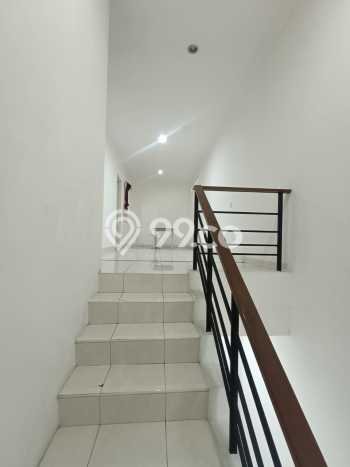 Ready to Use! Premium House LT 128m2 Desain Modern di BSD Foresta Ready to Use! Premium House LT 128m2 Desain Modern di BSD Foresta