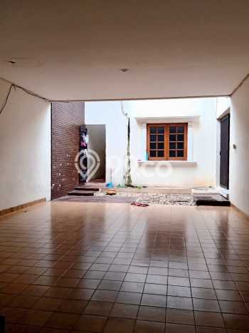 Siap Huni Hunian Elit 5 Kamar di Menteng Dekat ke Mana Saja Siap Huni Hunian Elit 5 Kamar di Menteng Dekat ke Mana Saja