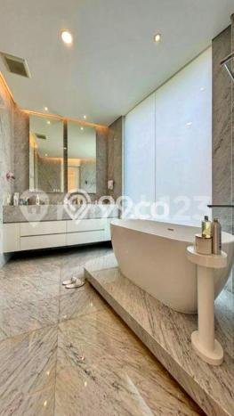 Rumah Elit Modern Tanpa Renovasi di BSD Bukit Golf Tangerang Rumah Elit Modern Tanpa Renovasi di BSD Bukit Golf Tangerang