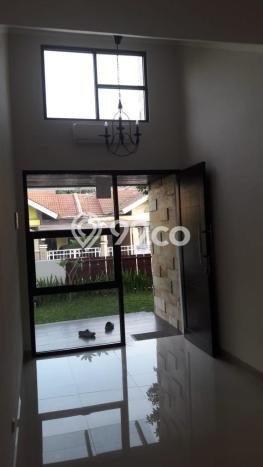 Rumah Minimalis 3 Kamar LT 200m2 di BSD Kencana Loka Rumah Minimalis 3 Kamar LT 200m2 di BSD Kencana Loka