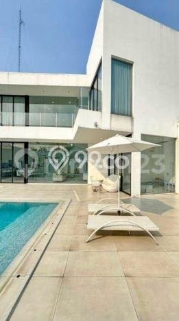 Rumah Elit Modern Tanpa Renovasi di BSD Bukit Golf Tangerang Rumah Elit Modern Tanpa Renovasi di BSD Bukit Golf Tangerang