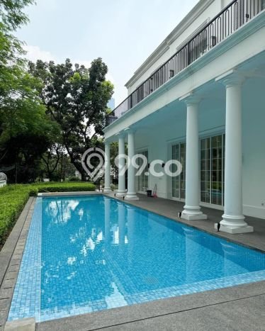 Siap Huni Rumah Mewah 5 Kamar di Menteng Dekat ke Mana Pun Siap Huni Rumah Mewah 5 Kamar di Menteng Dekat ke Mana Pun
