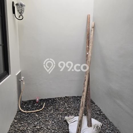 Rumah Modern 3 Kamar LT 85m2 di BSD Griya Loka Rumah Modern 3 Kamar LT 85m2 di BSD Griya Loka