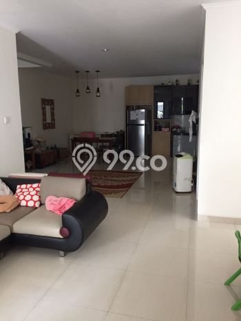Rumah Elit Modern Tanpa Renovasi di BSD Sevilla Tangerang Rumah Elit Modern Tanpa Renovasi di BSD Sevilla Tangerang