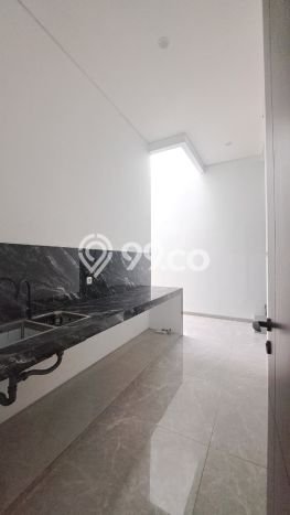 Jual Rumah Mewah Elegan Dengan View Eksklusif di Alam Sutera, Tangerang Jual Rumah Mewah Elegan Dengan View Eksklusif di Alam Sutera, Tangerang