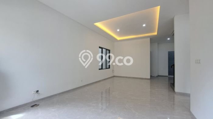 Jual Rumah Mewah Elegan Dengan View Eksklusif di Alam Sutera, Tangerang Jual Rumah Mewah Elegan Dengan View Eksklusif di Alam Sutera, Tangerang