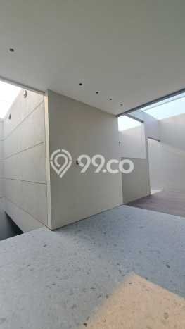 Rumah Elit Modern Tanpa Renovasi di Alam Sutera Tangerang Rumah Elit Modern Tanpa Renovasi di Alam Sutera Tangerang