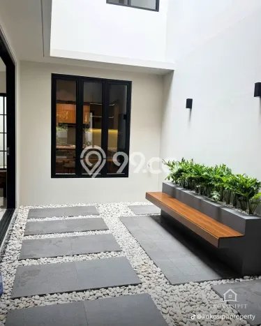 Dijual Rumah Mewah Megah Dengan View Cantik di BSD Taman Crysant, Tangerang Dijual Rumah Mewah Megah Dengan View Cantik di BSD Taman Crysant, Tangerang