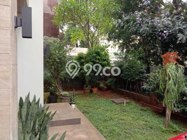 Jual Rumah Harga Miring Kebayoran Baru Punya 4 KT & LT 328m2 Jual Rumah Harga Miring Kebayoran Baru Punya 4 KT & LT 328m2