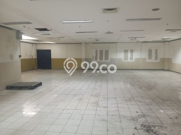 Lokasi Strategis! Dijual Gudang Bisnis di Ciputat, Tangerang Selatan Kondisi Bagus Lokasi Strategis! Dijual Gudang Bisnis di Ciputat, Tangerang Selatan Kondisi Bagus