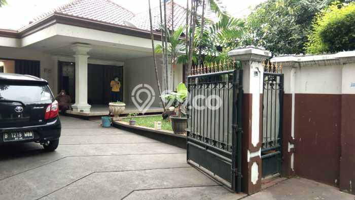 Siap Huni Hunian Elit 5 Kamar di Menteng Dekat ke Mana Saja Siap Huni Hunian Elit 5 Kamar di Menteng Dekat ke Mana Saja