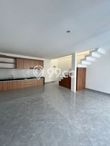 Vila Kawasan , Area 144m2m², Dekat dengan transportasi umum Vila Kawasan , Area 144m2m², Dekat dengan transportasi umum