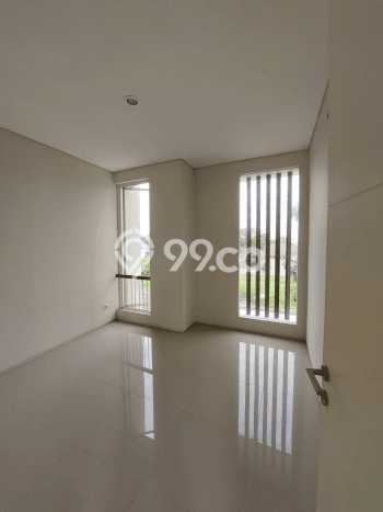 Rumah Sewa Surabaya LT 120m2 LB 100m2 Kawasan Citraland Rumah Sewa Surabaya LT 120m2 LB 100m2 Kawasan Citraland