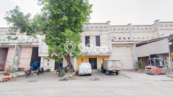 Lokasi Strategis! Dijual Gudang Bisnis di Rungkut, Surabaya Kondisi Baik Lokasi Strategis! Dijual Gudang Bisnis di Rungkut, Surabaya Kondisi Baik