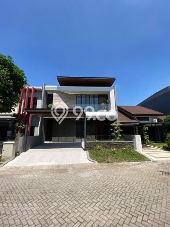 Dijual Rumah Luas Elegan Dengan View Eksklusif di Citraland, Surabaya Dijual Rumah Luas Elegan Dengan View Eksklusif di Citraland, Surabaya