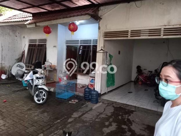For Sale Rumah 2 Kamar Lokasi Strategis Bagus dan Strategis di Surabaya Kota For Sale Rumah 2 Kamar Lokasi Strategis Bagus dan Strategis di Surabaya Kota