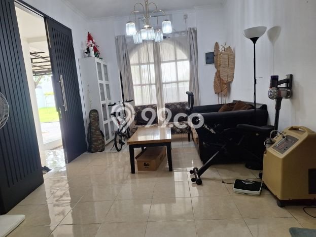 Dijual Cepat Rumah Bagus Siap Huni LB 150m2 di BSD, Tangerang Selatan Dijual Cepat Rumah Bagus Siap Huni LB 150m2 di BSD, Tangerang Selatan